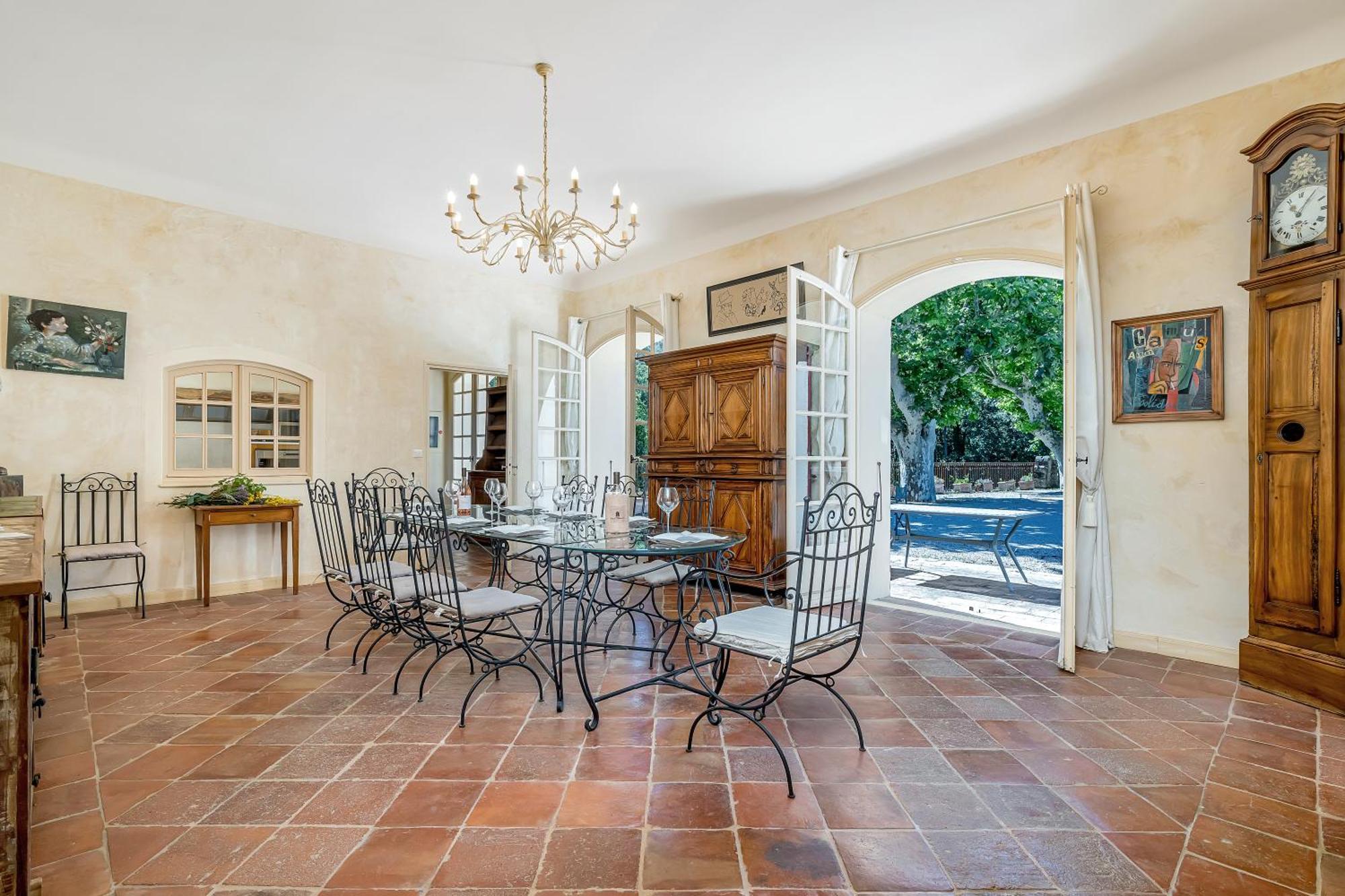Bastide Domaine Tour Campanets Aparthotel Le Puy-Sainte-Reparade Ngoại thất bức ảnh